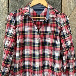 Tommy Hilfiger plaid button down shirt with roll tab sleeves in 💯  cotton